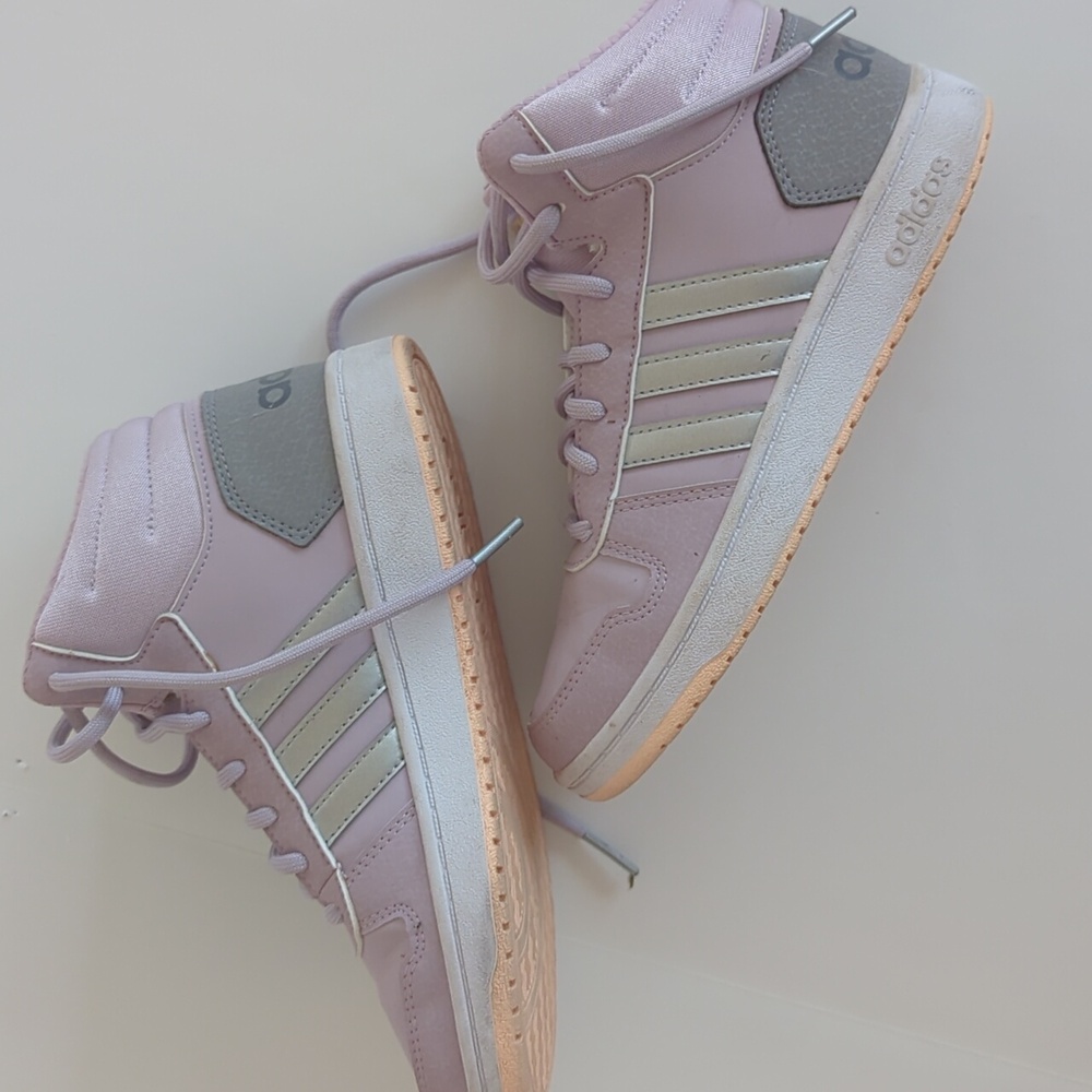 Adidas High Tops Kids Size 3 - Picture 6 of 10